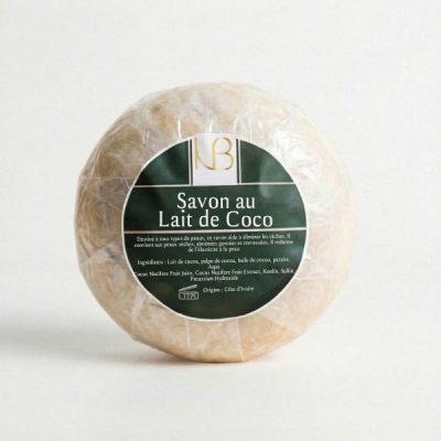 Rond de Savon au lait de coco 100g fond blanc - Naturellement Belle kairosea